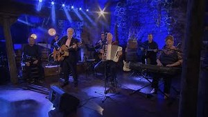 Foster & Allen - There's a Blue Moon Over My World Without You (Official Video) Chords - ChordU