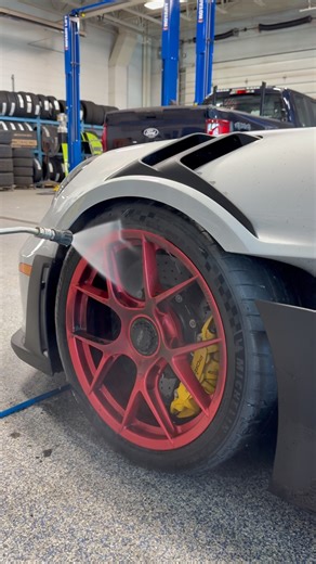 Middleton Motorsports on Instagram: "New Year new angle! Pyro red wheels were the most viewed reel of 2025! Let’s see how they perform in 2026! #porsche #gt3rs #pyrored #weissach #pressurewash"