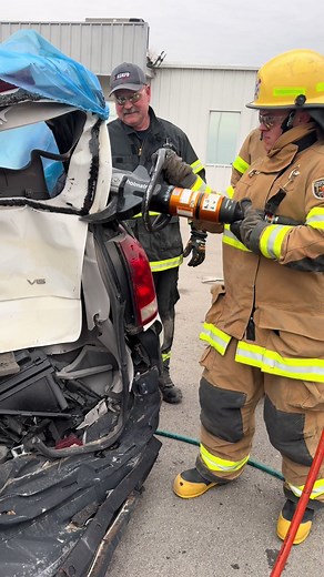 Extrication Techniques with Jaws of Life