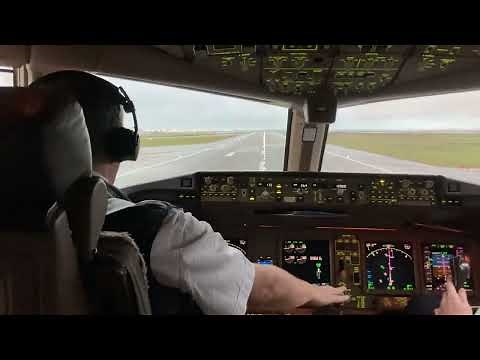 Décollage Paris-Roissy B777 Air France (cockpit takeoff)