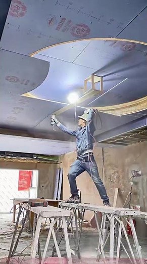 Construction Worker: Full Process of Ceiling Decoration Installation