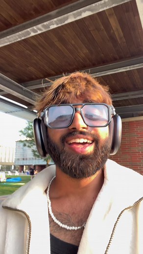 As O-week winds down and we start to settle into a routine, we thought we’d check in with students to see how they’re adjusting to being back on campus. #newschoolyear #universitylife #campuslife #ontariotech