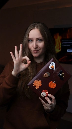 Autumn hot glue stickers 😱🍂 #stickers #halloween #diy