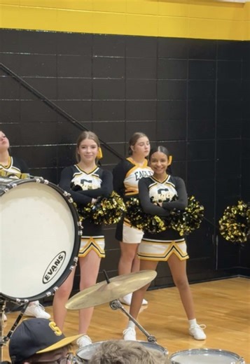🖤💛🤍#fypシ゚viral #xyzbca #cheer #bestfriend #blowthisup | best friend