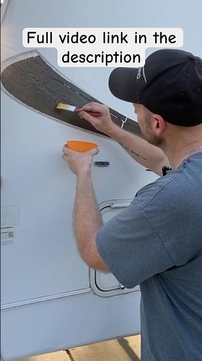 Removing vinyl graphics off of a ￼RV/ camper/boat