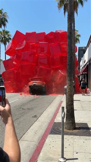 Porsche crashes into jelly cubes. AI video.