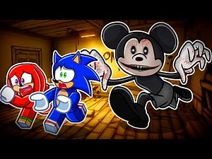 Escaping THE SCARY MOUSE in Roblox!