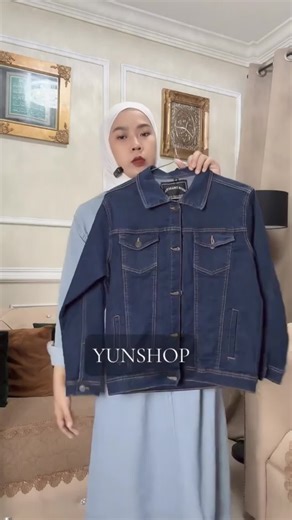 Luxury Denim jacket for woman