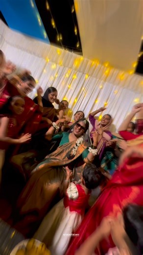 rizwana_sharaf on Instagram: "Mehandi ni8💃 #viral #marrige #viralvideo #trend #trendingreelsvideo #viralreelsvideo❤️ #mehandi #mehandinight #mehandinight❤️ #mehandinight♥️ #viralreels❤️ #editing #viralvideos #trendingreelsvideo #marriage #marriages #fyp #instafit #lifestyle"