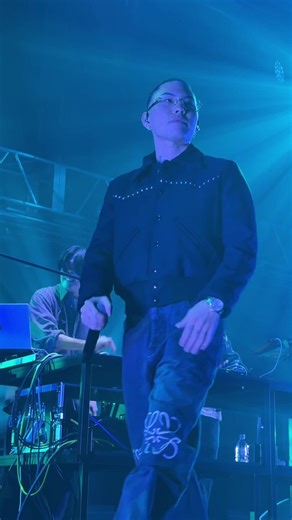 Perfect Blue: JojoとDaichiの熱いパフォーマンス