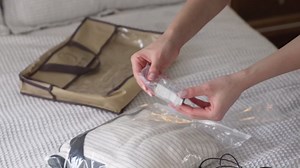 Jamir Earth Grounding Blanket for Improved Health and Recovery Sleeping. Grounded Bed sheets Queen Size 40x60 + Earthing store products with bag., Black