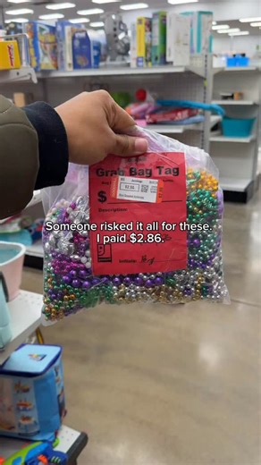 Kalyn Harris | STL Thrift Mom on Instagram: "These beads have seen some things 😆 Headed to a Mardi Gras parade? Thrift your accessories first! Same vibes, way cheaper. ♻️💜💚💛 #thriftymom #goodwillfinds #mardigras #funny #parade"