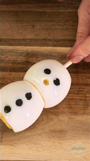 Snowy Treat Heaven! 🍰🌨️ You Need To Try This! #WinterFood #Viral
