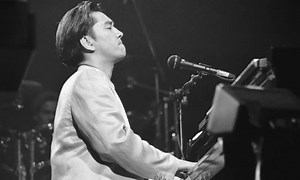 日本が世界に誇る音楽家、坂本龍一が71歳で逝去。彼の長く多彩なキャリアを辿る