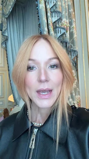 New level of #bullsheeeyat This @schiaparelli leather jacket has me gagged!! And cute @gucci glasses #Paris | Jewel