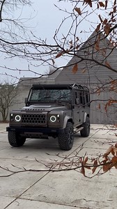 3M views · 10K reactions | Proudly present to you; El Toro! 癩✨女 A custom Land Rover Defender hand built in Amsterdam with only love, passion and obsessions for details! ✨❤️女 Driven by passion, inspired by adventure! #thelandrovers #customdefender #defender110 #modifieddefender #luxurycar #landroverdefender #defender #v8 #vintagedefender #thebestdefender #landrover | The-Landrovers | Facebook