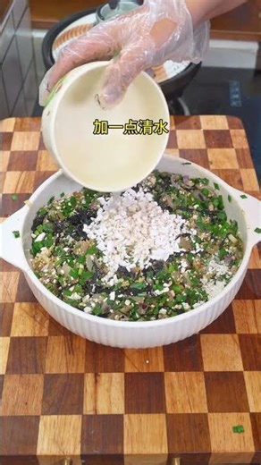 紫菜海蠣煎和海苔魷魚烙做法差不多!也很簡單!你喜歡哪一種#紫菜魷魚烙 #當地特色美食#家常菜#紫菜魷魚餅