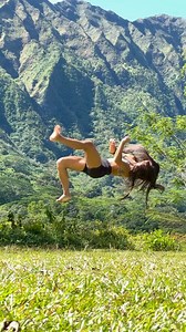 ⛰️ btwist! #acrobatics #capoeira #acro #stunts #MartialArts #tricking #fitnessmotivation #movement | Taylor Carpenter