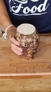 22M views · 113K reactions | This food is poisonous #taro #taroroot #tarorecipe #tarochips #root #chips #asianfood #easyrecipe #deepfry | Saeng Douangdara | Facebook