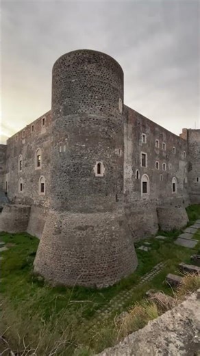 Catania, Italy #Italy #Sicily #Catania #Catania #Sicily #italy