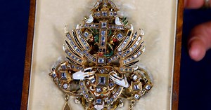 Appraisal: Late 16th C. Diamond Marriage Jewel