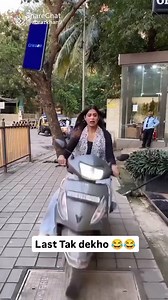 Ladki ki kabhi koi galti nahi hoti😂😂 Follow Abraz Khan on ShareChat for more funny videos! #AajKyaTrendingHai #ShareChat #Funny | ShareChat