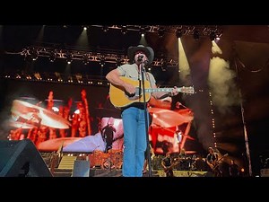 Riley Green - Dixieland Delight. Damn Country Music Tour Jacksonville, FL August 8, 2025