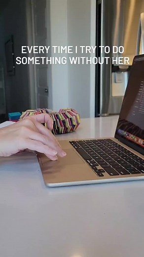 Discover Why Parrotlets Wiggle