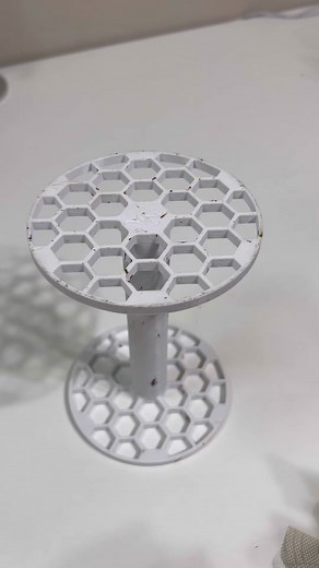 How many cones did you count? The Beauty Assistand can be found on my website. Link in bio #hennatiktok #hennadesign #hennacones #hennaartist #organichenna #hennatiktok