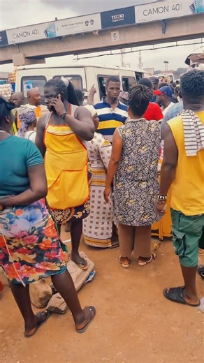 14K views · 151 reactions | Asem aba - Mobile Money Vendor & MCE’s Wife in HEATED Clash at Madina zongo junction. #ViralVideo #fypシ #trending #smilefreetv #trendingreels | Smile Free Tv | Facebook