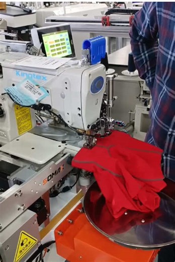 Auto boxer underwear leg hemming machine #kingtex #boxer #underwear #sewing #machine