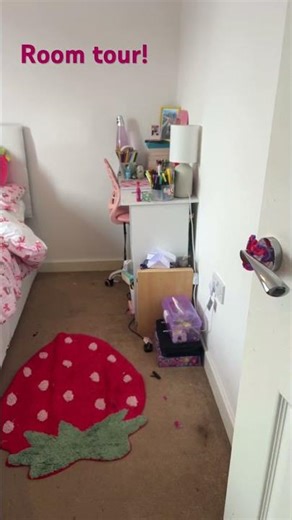 Room tour #gymnast #song #lifeisbutadream #funny #roomtour #fypシ゚viral