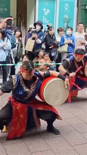 創作童衆希宝『ダイナミック琉球』