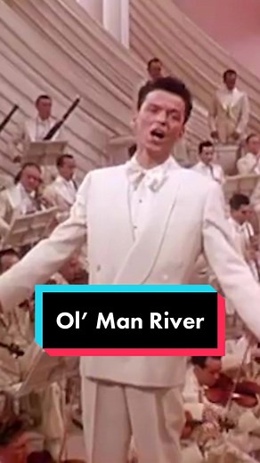 Frank Sinatra #singing “Ol’ Man River” in the 1946 musical ‘Till The Clouds Roll By’ ☁️🎻