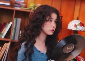 5.6K reactions · 208 shares | IU in curly hair y'all  | Pastel Dlwlrma | Facebook