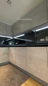THE MISSING 🧩 TO ANY KITCHEN Show off your appliances with our sleek and stylish Toughened Mirror splashbacks. With so many different designs to choose from, you'll be able show all of the fine work that goes into cooking up some delicious meals in style! GET YOUR FREE QUOTE HERE: https://www.creoglass.co.uk/splashbacks/mirrored-splashbacks/toughened-mirror-splashbacks PURCHASE SAMPLES HERE: https://creoglass-e-shop.co.uk/collections/mirror-samples #kitchen #decor #interior #glass #splashback #