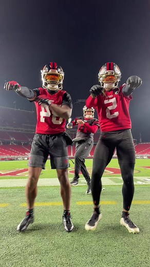 Demarcus Robinson and Mac Jones: A Winning Duo