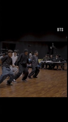 Bts dynamite dance practice ❤️‍🔥#bts#btsshorts #btsmoments #fypシ゚viral #trending