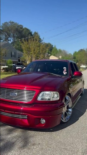 Candy red 2003 ford f150 Harley Davidson