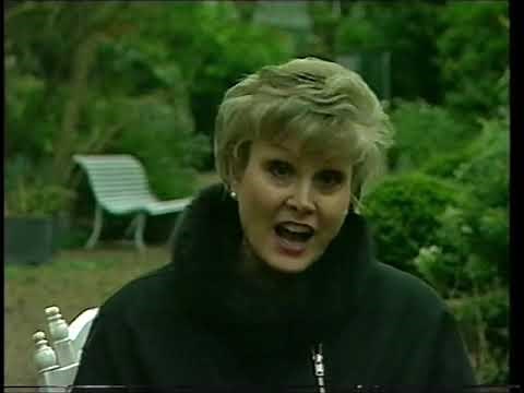 BBC News - Ernie Wise obituary