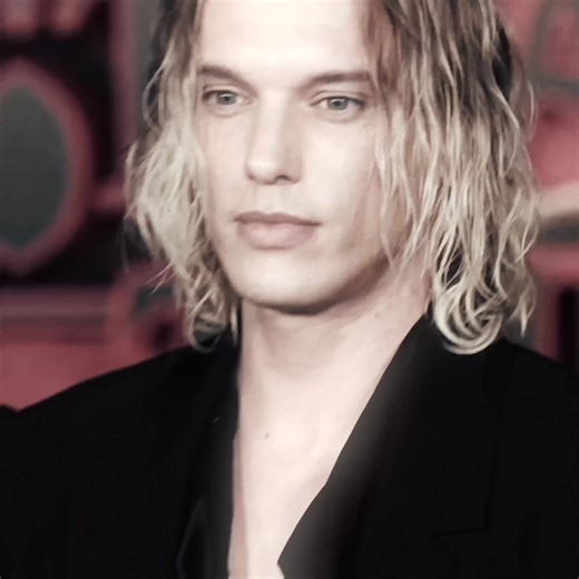 yes im reusing this audio no idc leave me alone #jamiecampbellbower #jamiecampbellboweredit #fyp #viral #strangerthings ORIGINAL CONTENT jamie campbell bower edit stranger things premiere edit audios blowthisup wandstatic fire in my heart edit