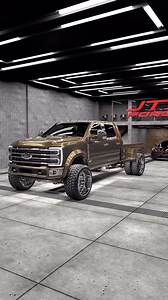 The ultimate tow rig 🤠 Woukd you drive it? 👇🏽 —— Follow us @dieseltrucking for more! 📦 Visit www.dieseltrucking.co to shop @jtxforged #dieseltrucking | DieselTrucking