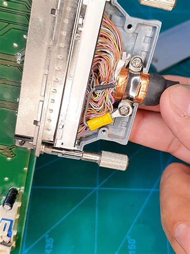 Scrapping E-Waste for Gold & Copper