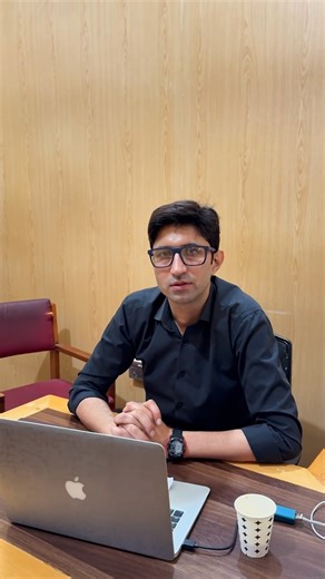 Faculty Tips | BS Business Analytics Curious about the career scope of Business Analytics? From data-driven decision-making to global market demand, this field opens doors to some of the most rewarding careers of the future. Listen to our faculty expert as they explain the diverse opportunities and industry potential for Business Analytics graduates. #CECOSUniversity #FacultyTips #BusinessAnalytics #CareerGuidance #FutureReady #CECOSAdmissions2025 | CECOS University