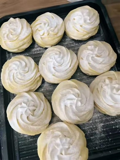 Gluten-Free Viennese Whirls: Mary Berry's Delightful Recipe