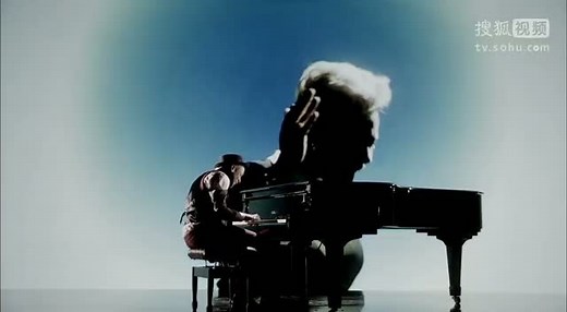 Labrinth feat. Emeli Sande - Beneath Your Beautiful