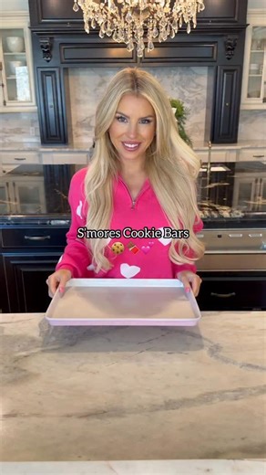Smores Cookie Bars!😋🍪 So easy and fun to make with the kids! Just layer graham cracker/marshmallow/chocolate/cookie dough on a sheet pan, and bake for about 15-20 minutes on 350. An ooey gooey mess but oh so good!!! #easyrecipes #sweettreat | Macy Blackwell
