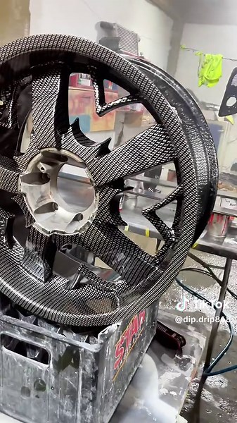 Hydrodipping Techniques for Stunning Custom Designs