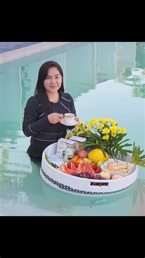 Did you know that our Luxe Slim Matcha Latte is made from the finest green tea leaves for a high quality, authentic matcha experience? Now you can indulge in the natural goodness and benefits of Match Latte free from artificial additives and preservatives. 🍵🌱🔆SRP395 only. Available online at luxebeautywellness.com, Shopee, Lazada, and TikTok Shop.#luxeslim #matchalatte #detoxdrink #antioxidants | LUXE SLIM