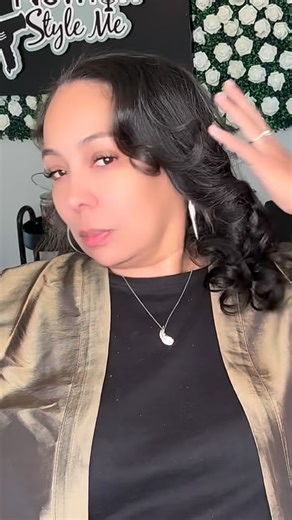 Tape In Extensions are for the woman who wants to be a stunner 朗 We used Body Wave for the perfect texture and density match from @texturedstrandsbynsm Reserve your complimentary consultation today✨ #keptbykanika #tapeinextensions #microlinks #blackgirlluxury #ootd #luxurysalon #luxuryextensions | Kept By Kanika Extensions | Facebook